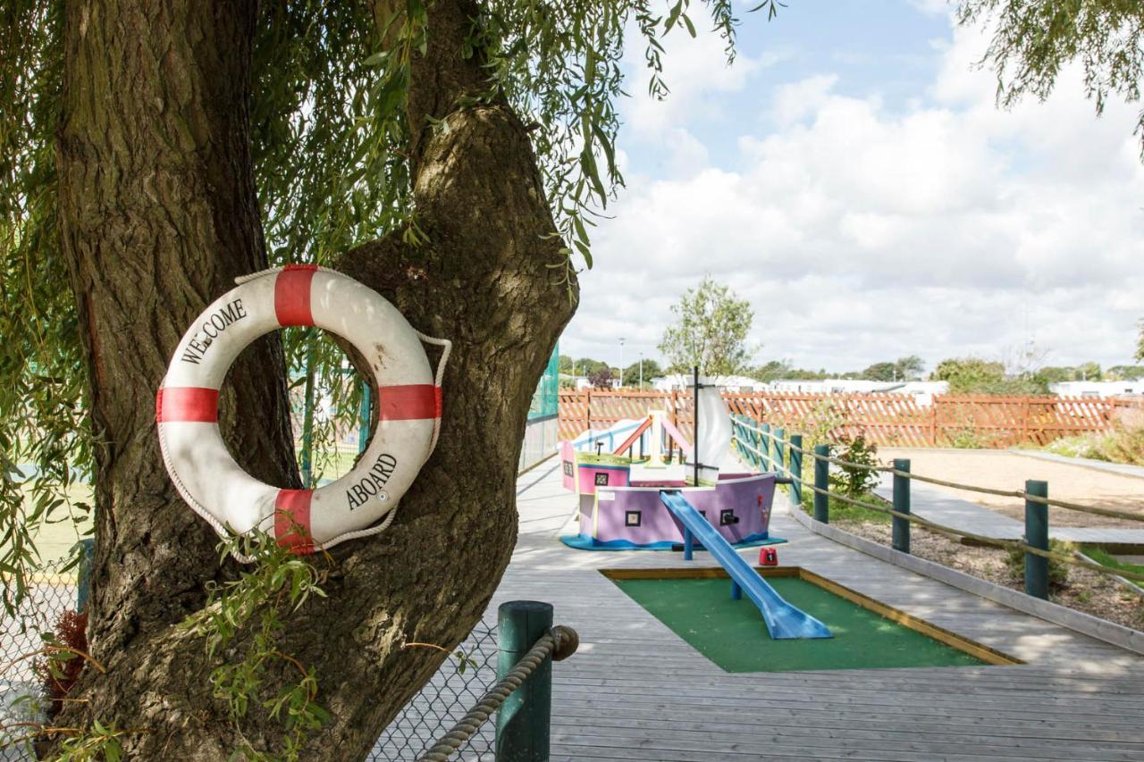 Silvester'S Skegness Caravan Hotel ภายนอก รูปภาพ